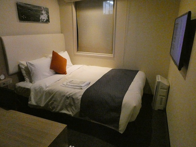 安く泊まれたけど