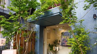 施設の入り口 / 13