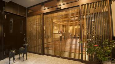 施設の入り口 / 6