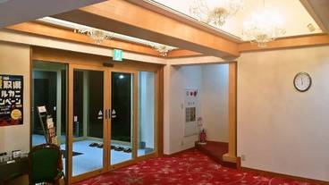 内部エントランス / 2