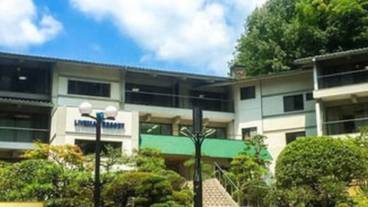 施設の入り口 / 17