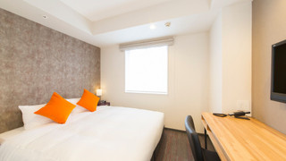 Moderate Double (for 2 people) / with Washer & Dryer