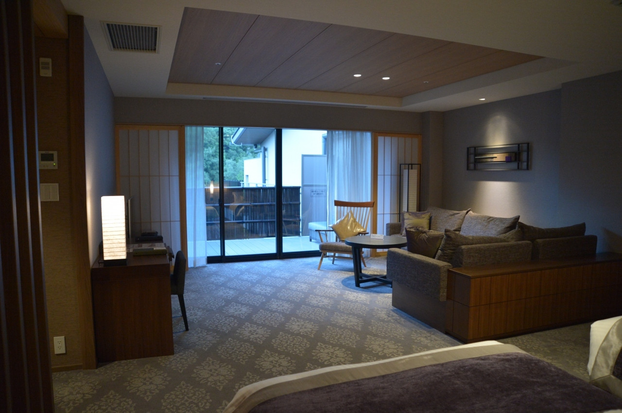 露天風呂付きペットスイートで贅沢な一日を4263853