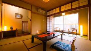 和室8畳 バス付