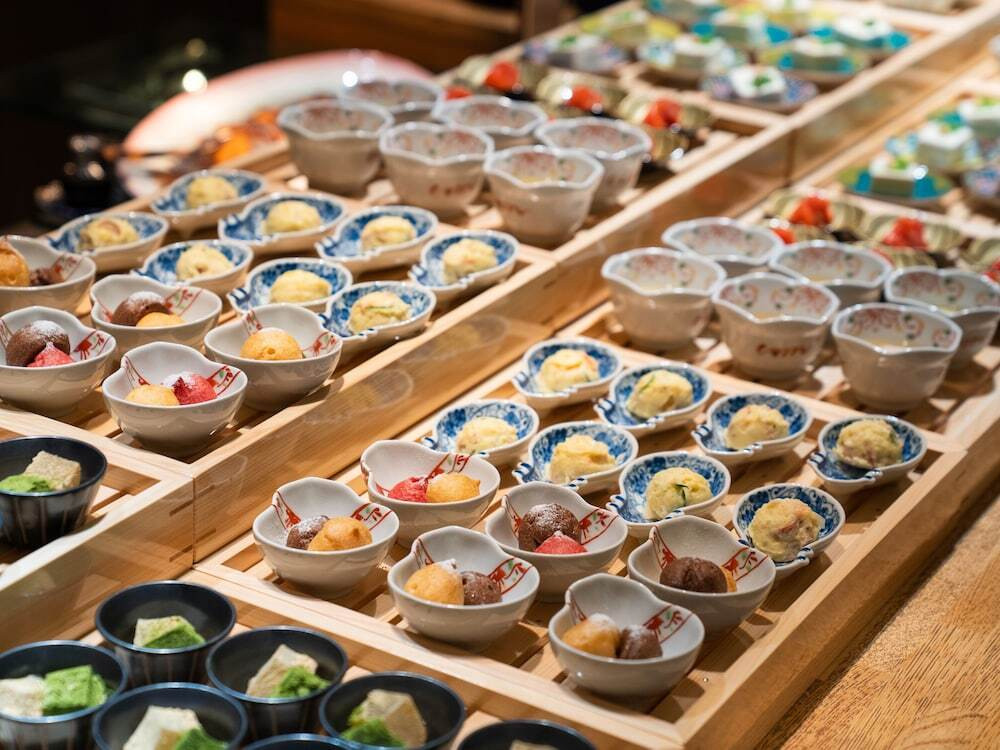 朝食
