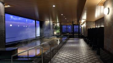 スパ・トリニテの大浴場 / 1