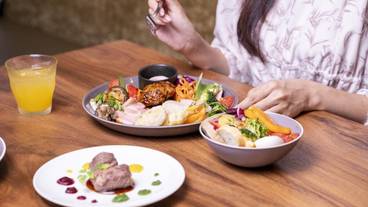 朝食ビュッフェ / 17