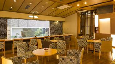 ロビー応接スペース / 4