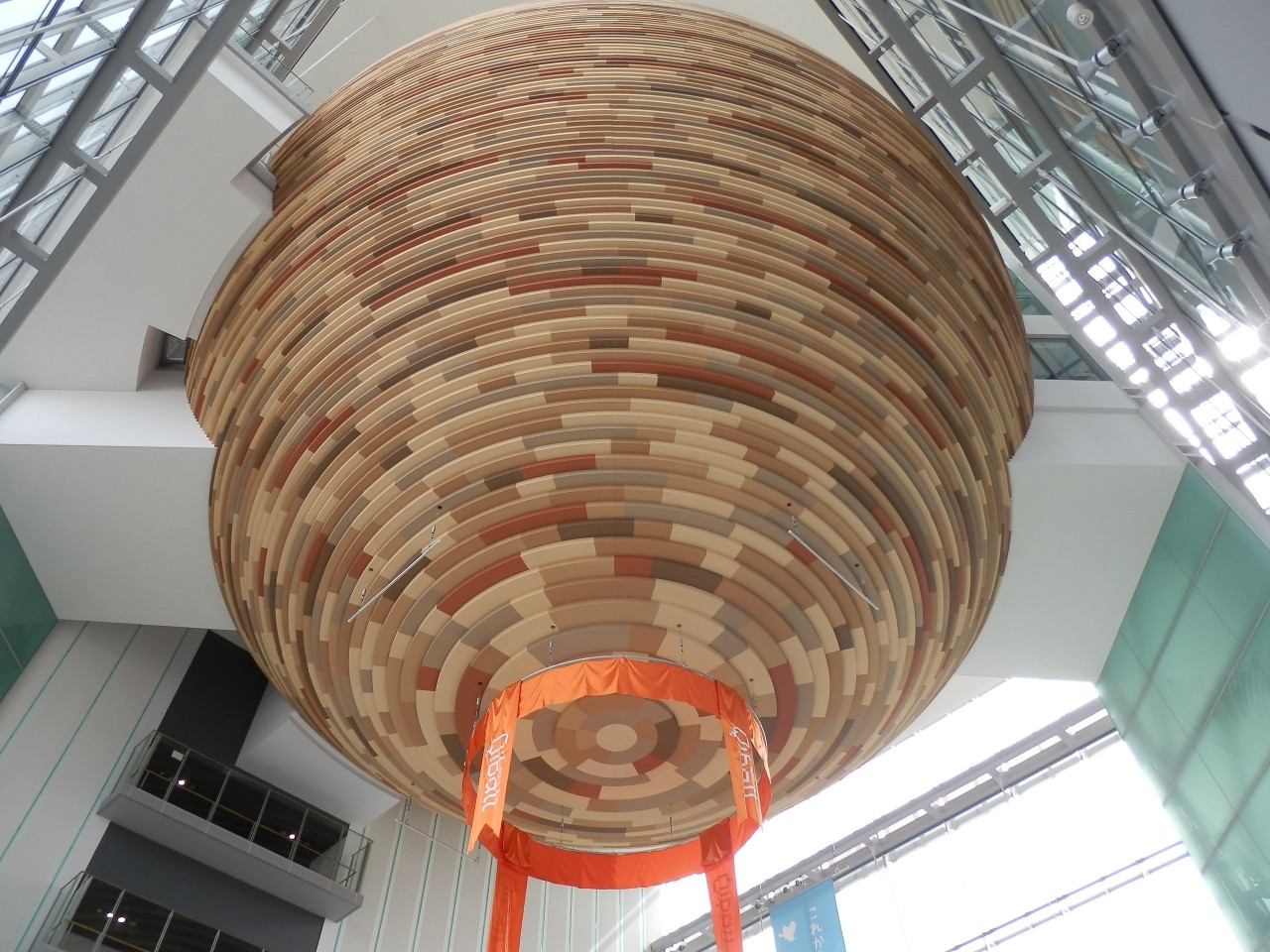 9.大人も展示物にわくわく！「千葉市科学館」3684300