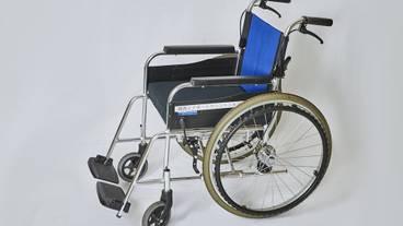 お客様用の車椅子 / 4