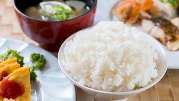 食事・飲み物 / 3