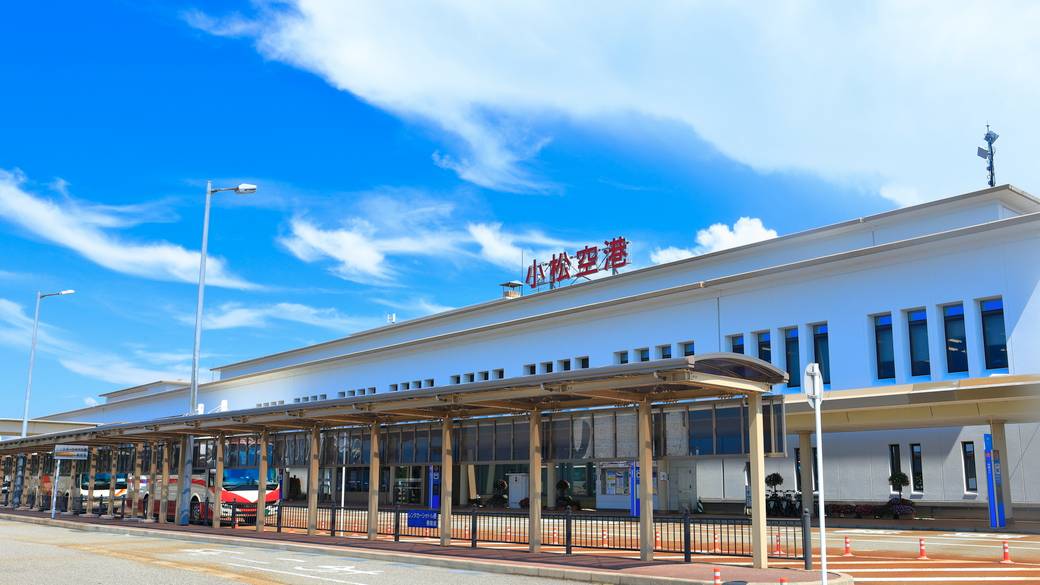 小松空港 / 1