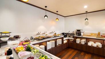 朝食スペース / 9