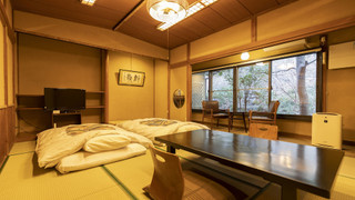 ファミリー 4 人部屋