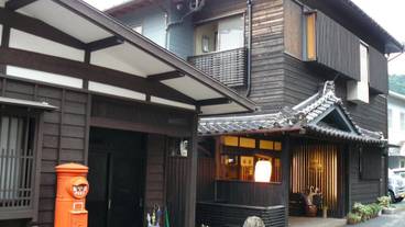 施設の入り口 / 6