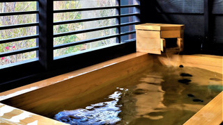 【露天風呂＋内風呂】"四季彩"スイートルーム「薄」