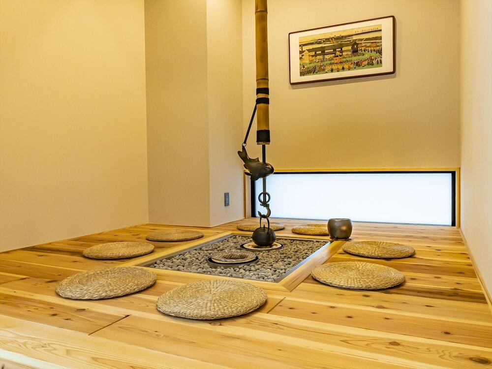 ロビーラウンジ