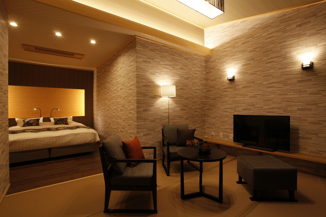 1日4組限定の静かな宿で彼と心地よく過ごす3482060