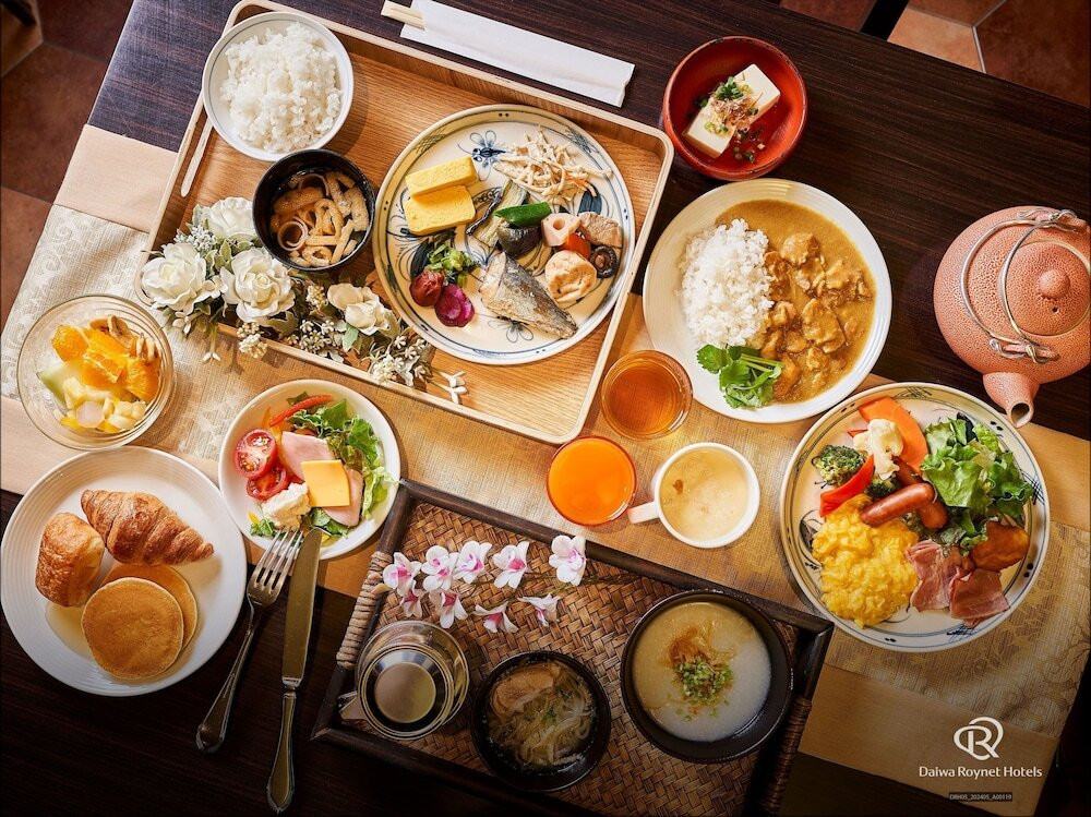 朝食