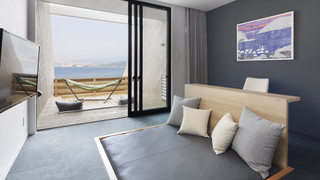 テラスロッジ ツイン (ポートエリアにてチェックイン)