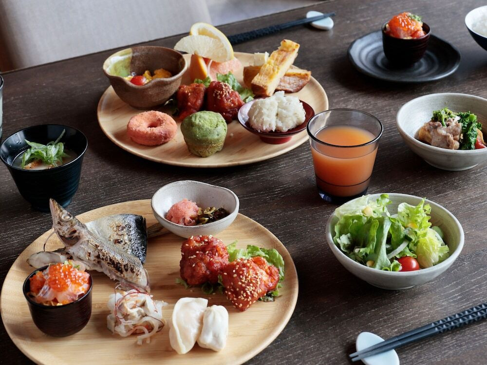 朝食