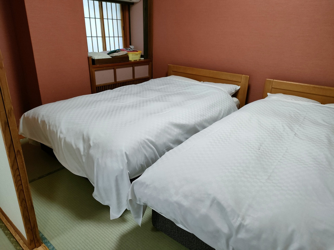 寝室はベットです。