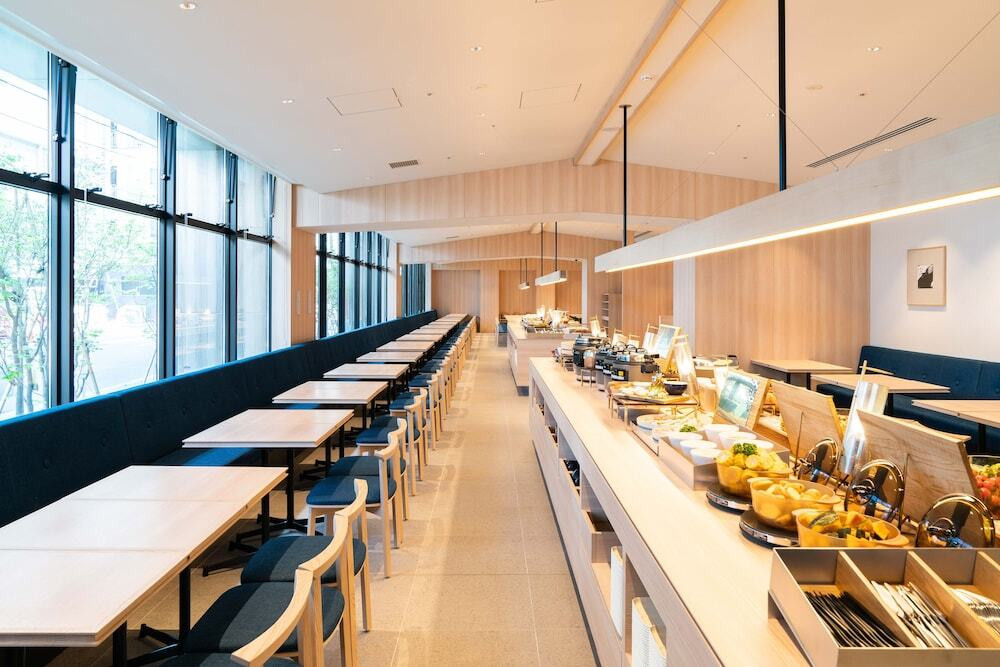 朝食会場