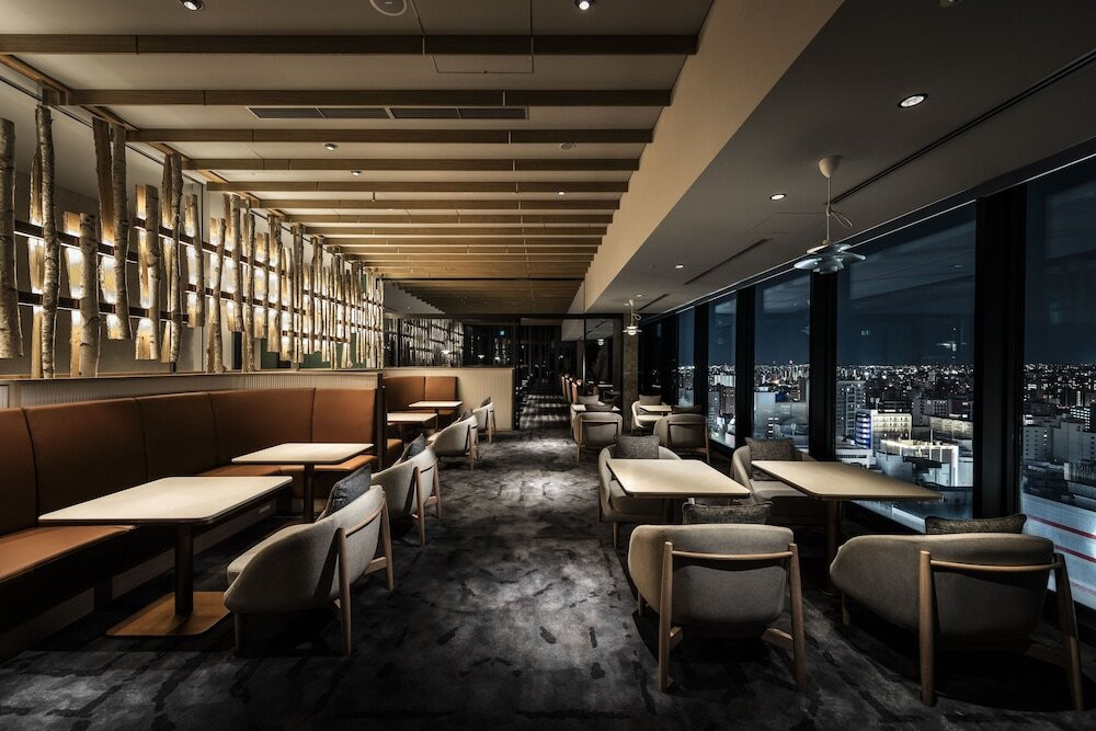 プレミアムラウンジ内観