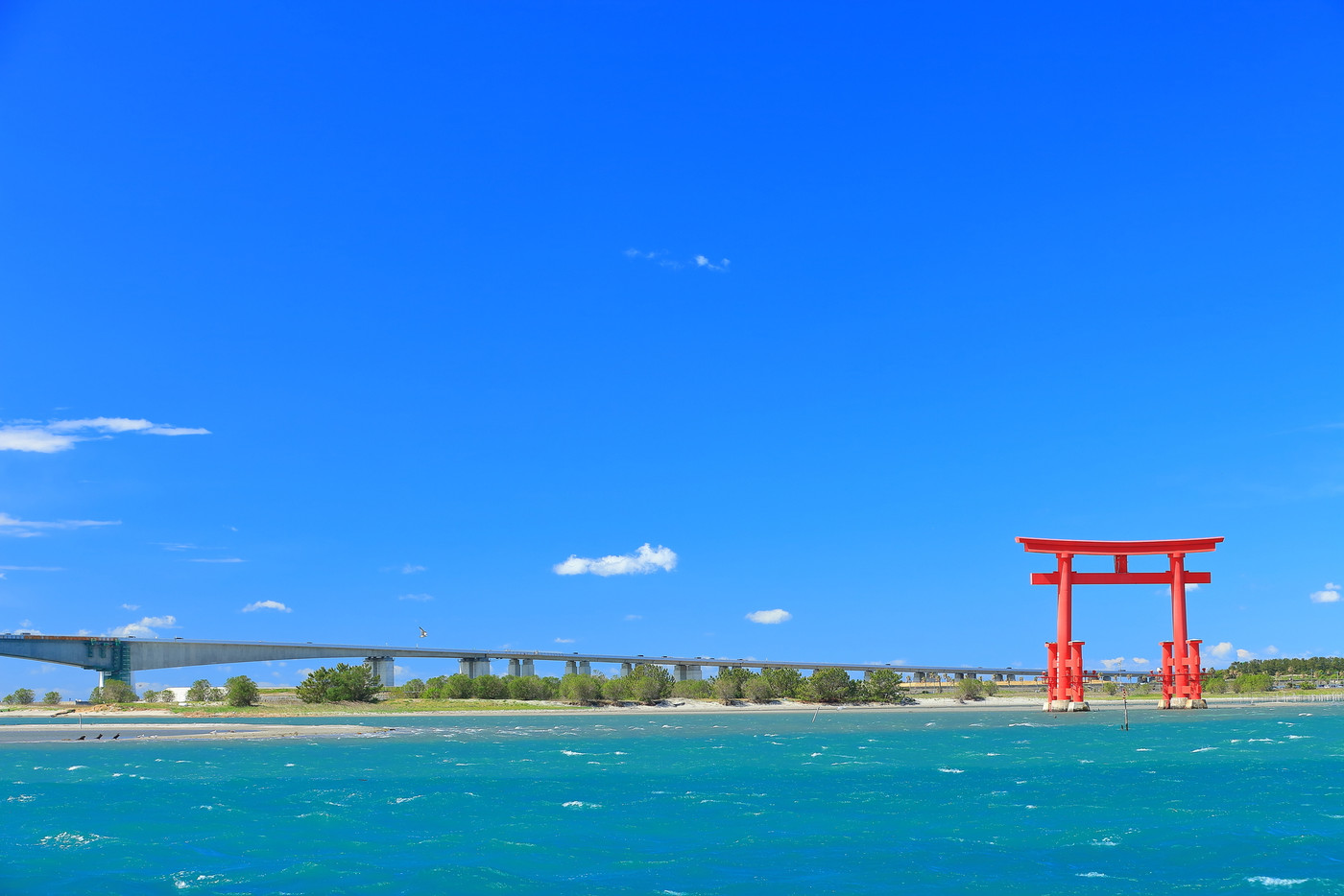 【静岡県】晴天下の弁天島海浜公園