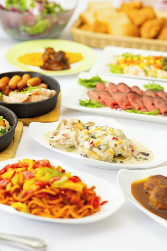 朝食ビュッフェ