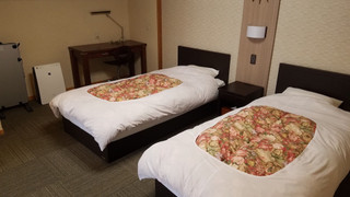 和洋室(ツイン+和室)