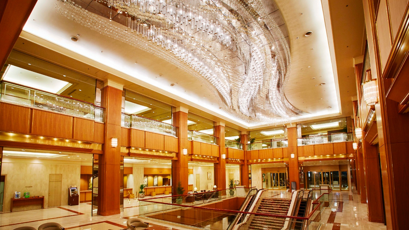 夜景を眺めながらロマンティックにルームサービスを堪能3465273