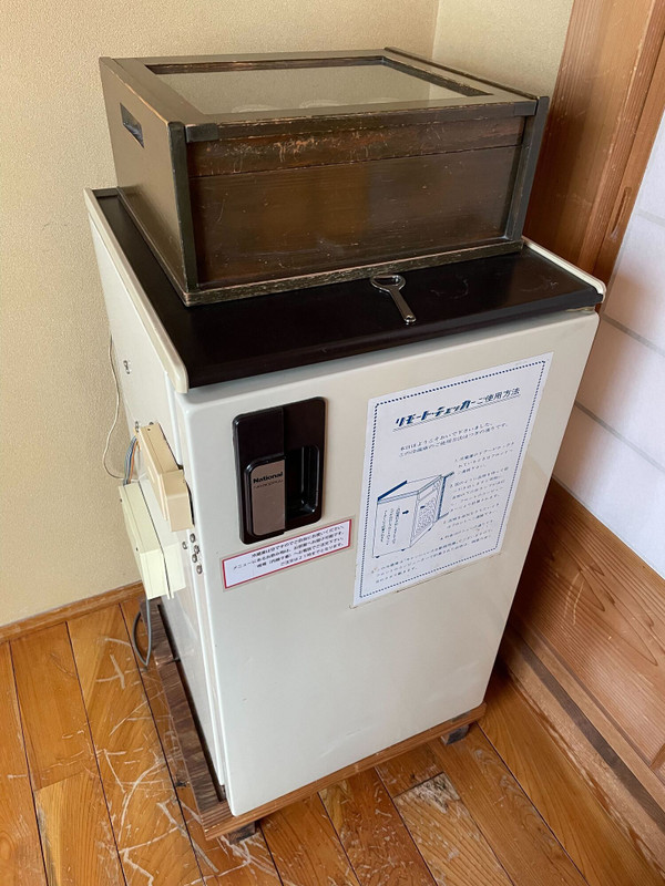 レトロな冷蔵庫 / 2