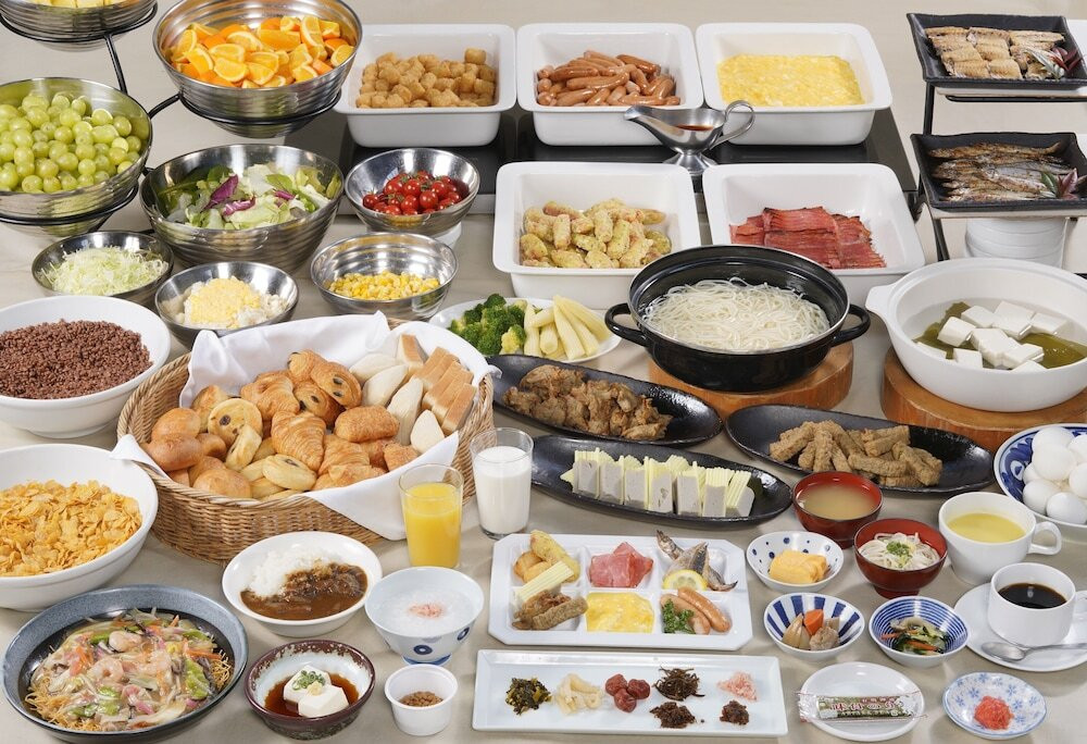 朝食