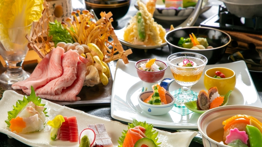 約50種類のバイキングや和食膳の朝食で地元食材を味わう3464771
