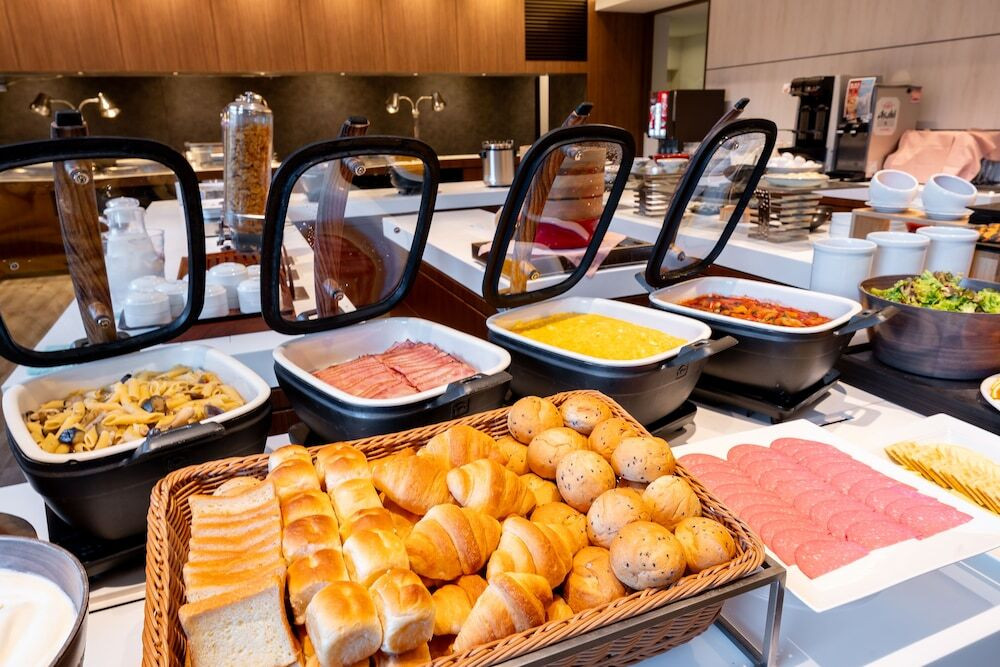 朝食／ビュッフェ台一例①