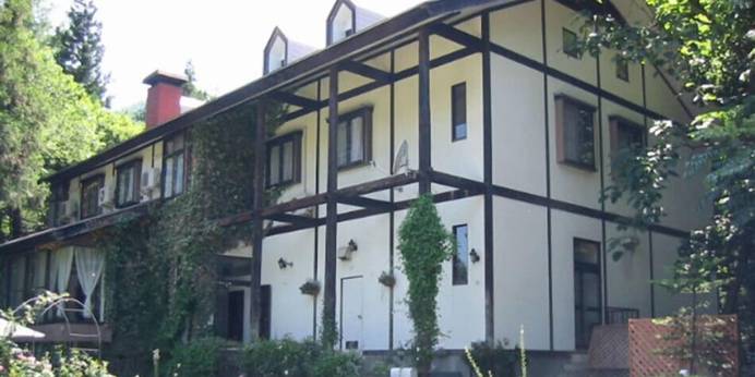 ペンション オーバーグルグル（長野県 ペンション） / 1