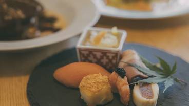 食事・飲み物 / 2