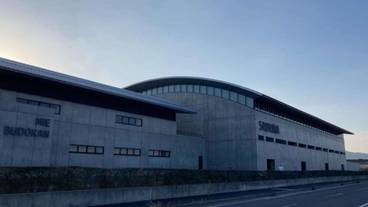 スポーツ設備 / 2