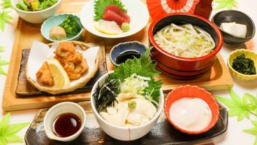 食事・飲み物 / 4