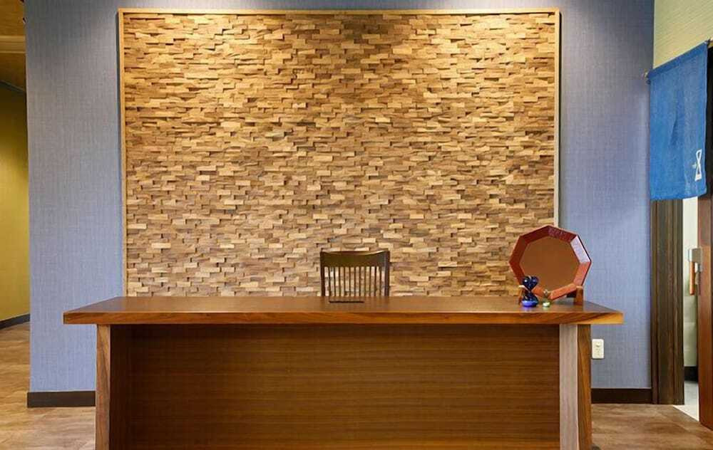 フロント