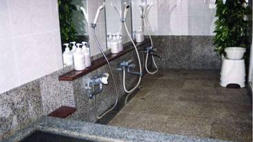 共用バスルーム / 12