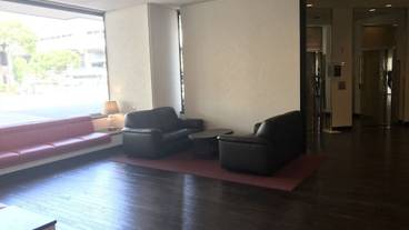 ロビー応接スペース / 9