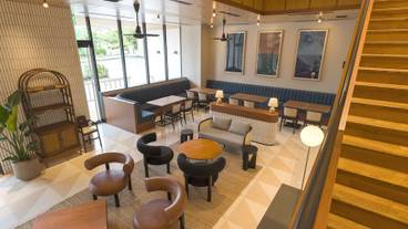 ロビーラウンジ / 2