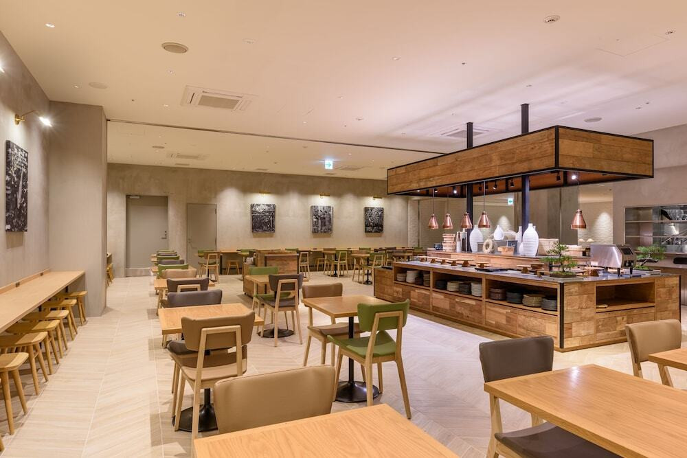レストラン