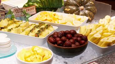 食事・飲み物 / 2