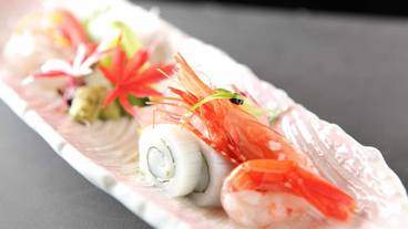 食事・飲み物 / 10