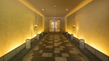 内部エントランス / 2