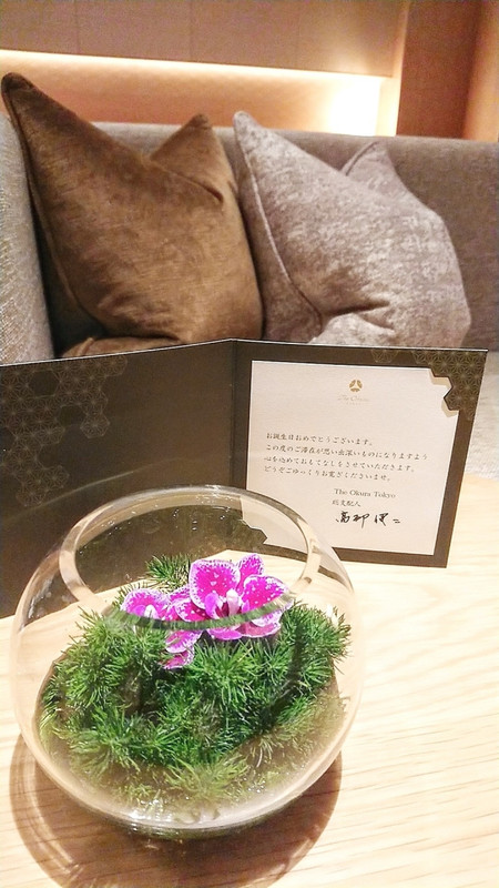 さり気なく置かれた花