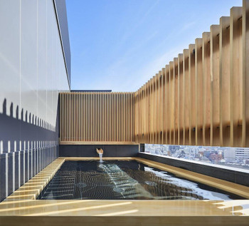 都心で温泉大浴場を満喫！4069571